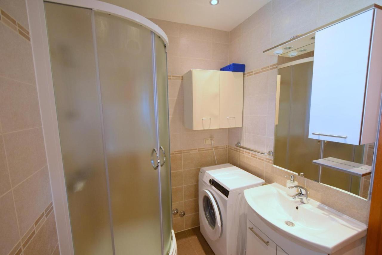 נייביצה Apartments Marjolovic מראה חיצוני תמונה